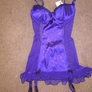 NWT Gartered Chemise Fredericks of Hollywood